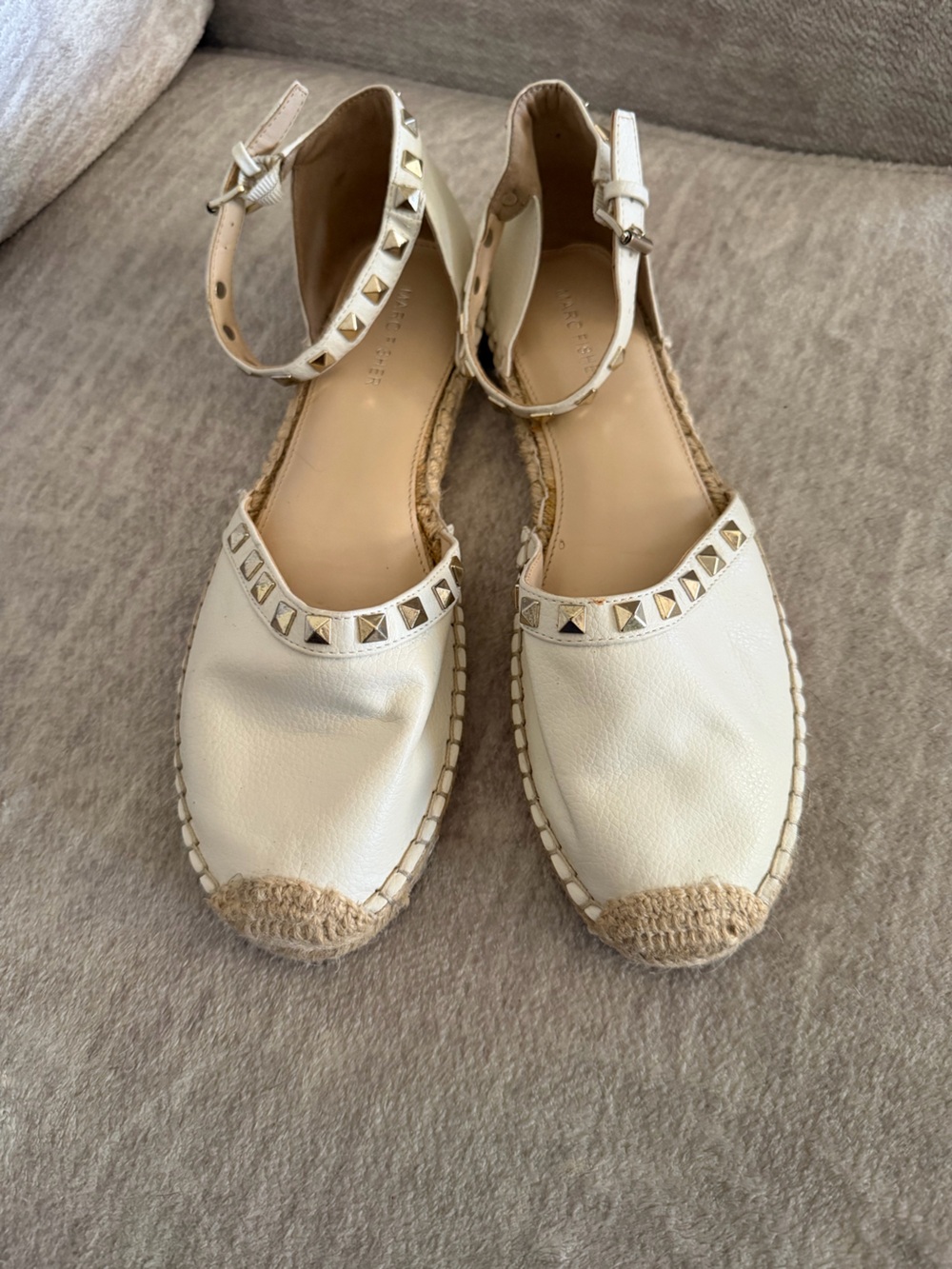 Marc Fisher White Studded Ankle Strap 
Graze 2 Style Espadrille Flats Size 10